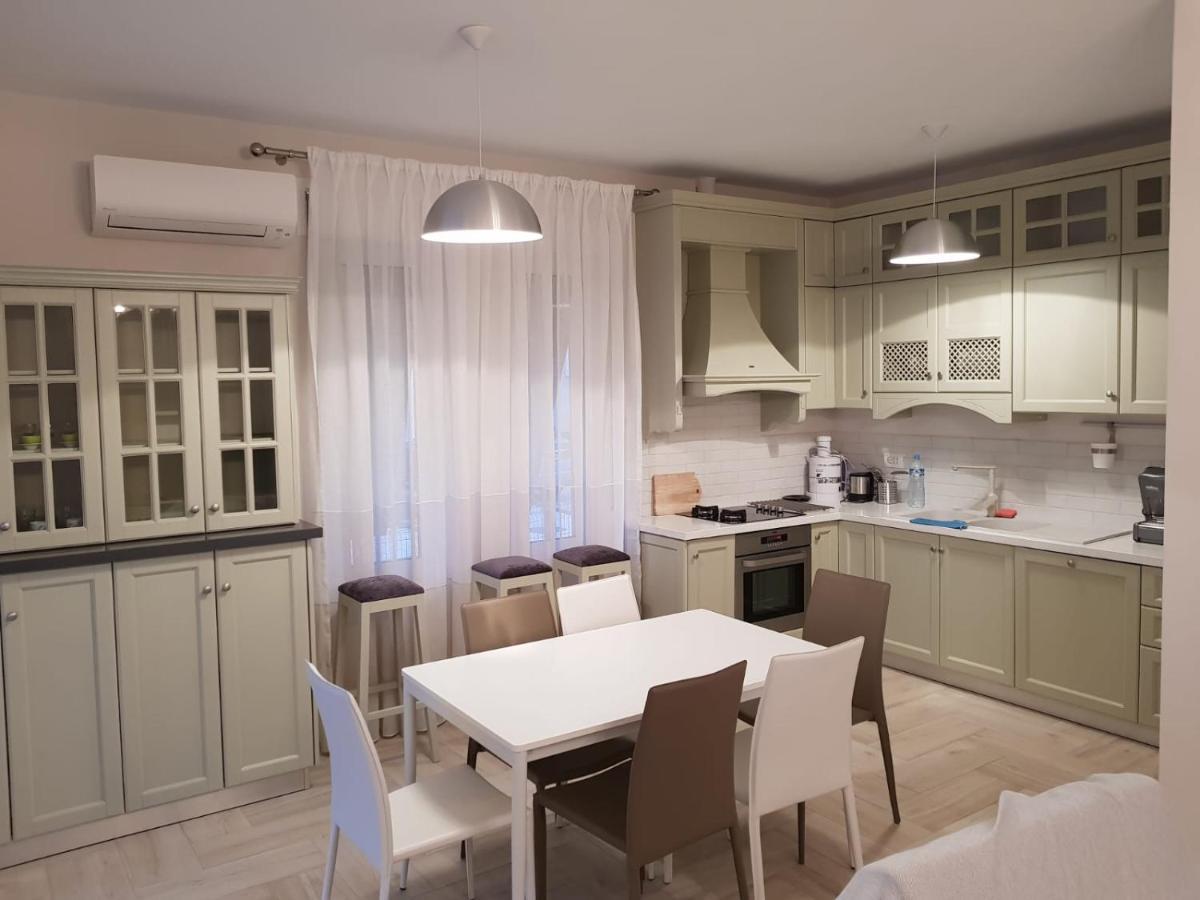 Artino Vila Durrës Exterior foto